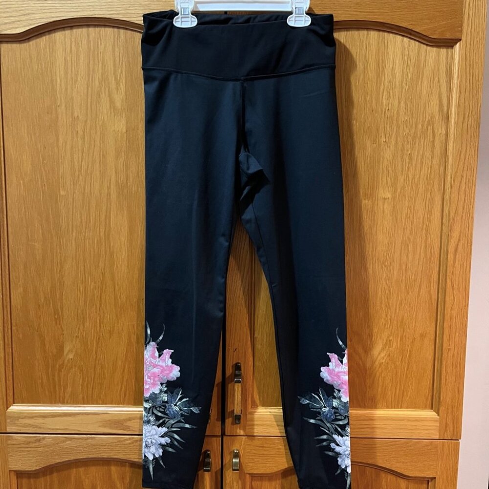 Ardene Black Leggings with Floral Accents